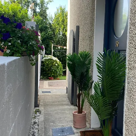 Close Holiday home *